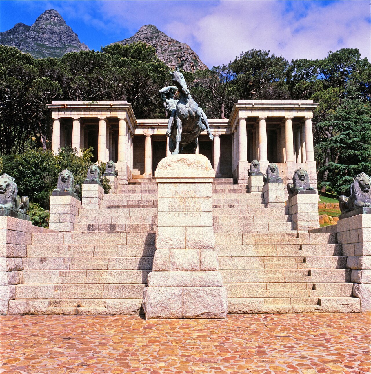 Rhodes Anıtı