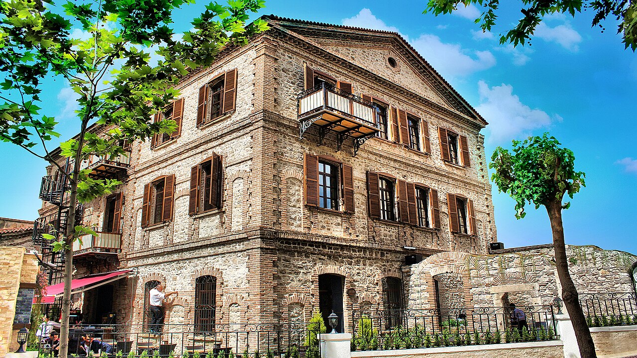 Taş Fabrika