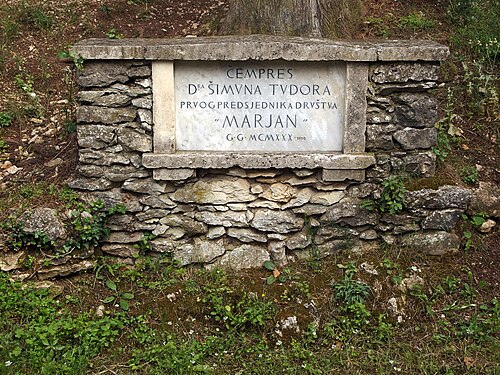 Marjan Forest Park