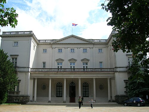 Beli dvor
