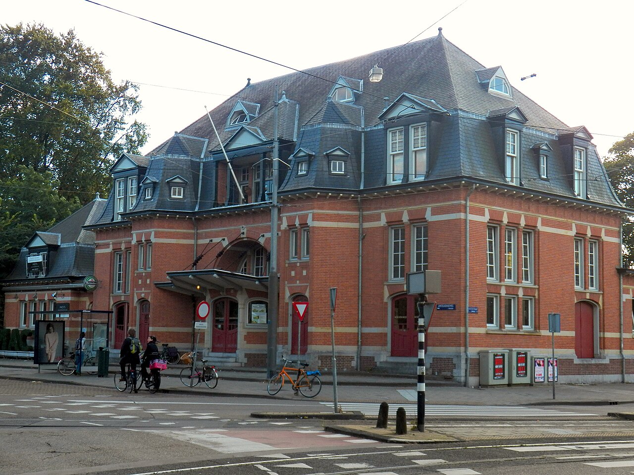 Haarlemmermeer İstasyonu