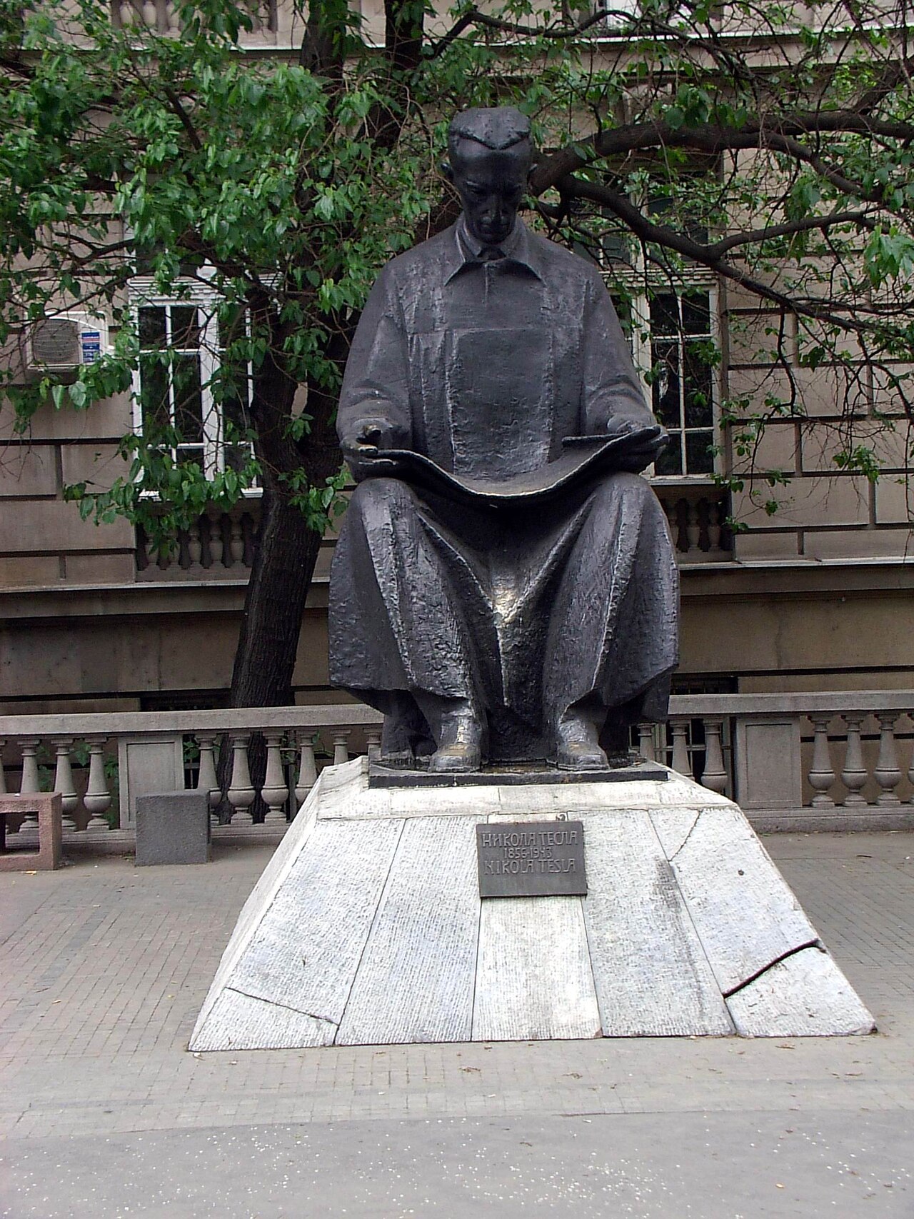 Monumento a Nikola Tesla