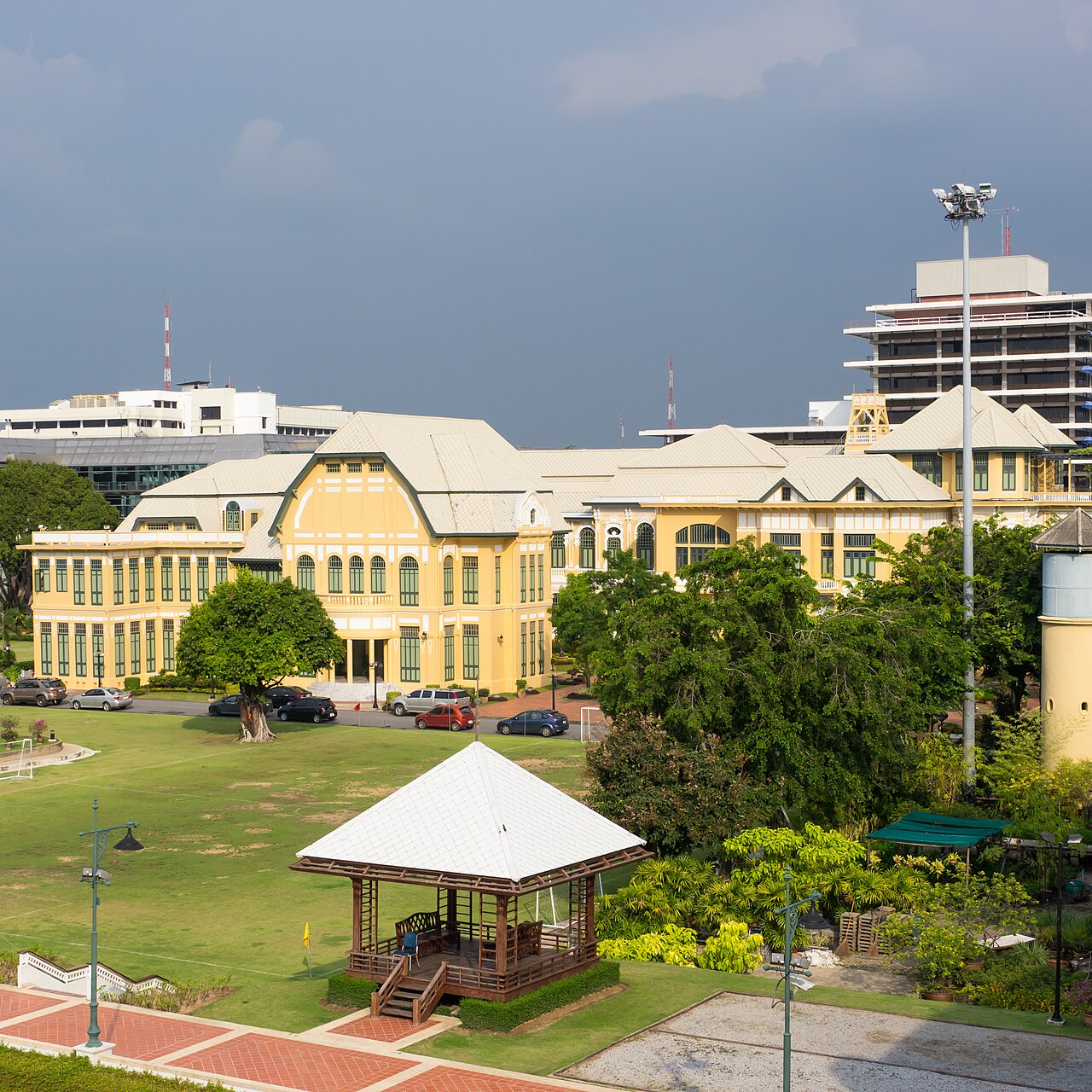 Palácio de Bang Khun Phrom