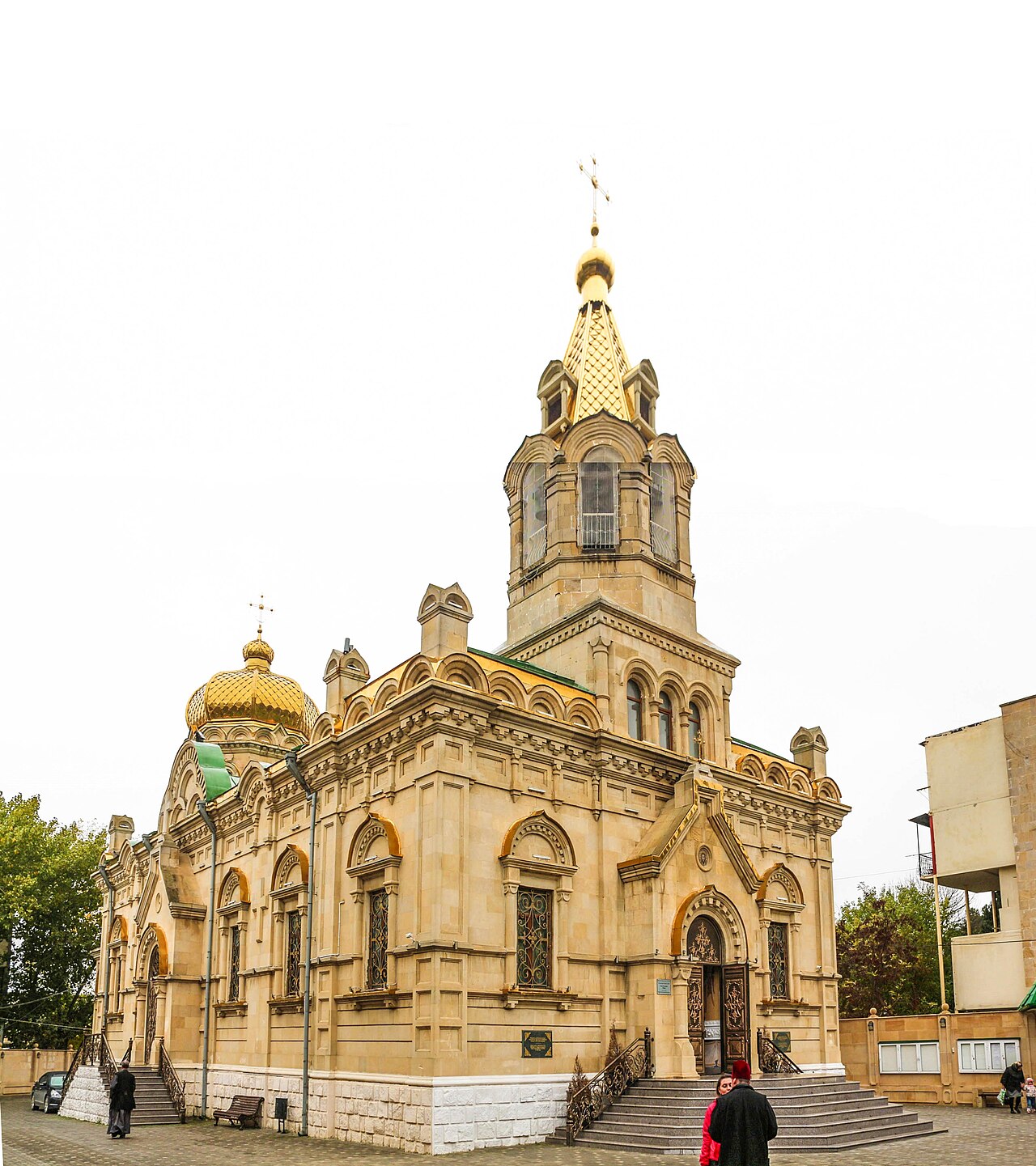 Une photographie de cathédrale des Saintes-Porteuses-de-Myrrhe