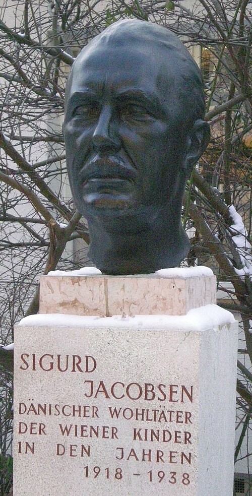 Monumento a Sigurd Jacobsen, Theodor Körner Hof