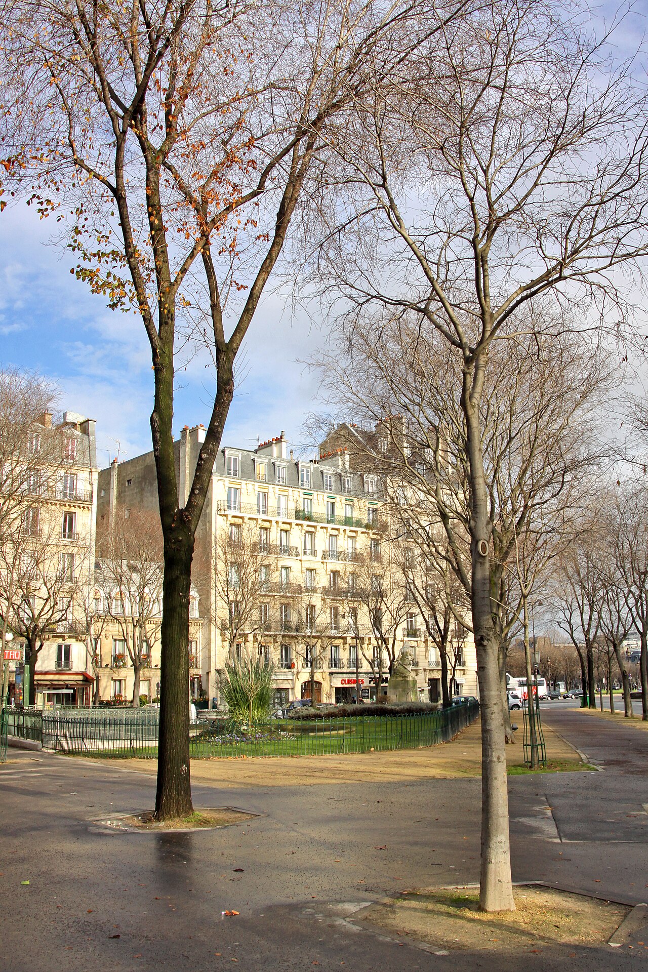 Salvador-Allende-Platz