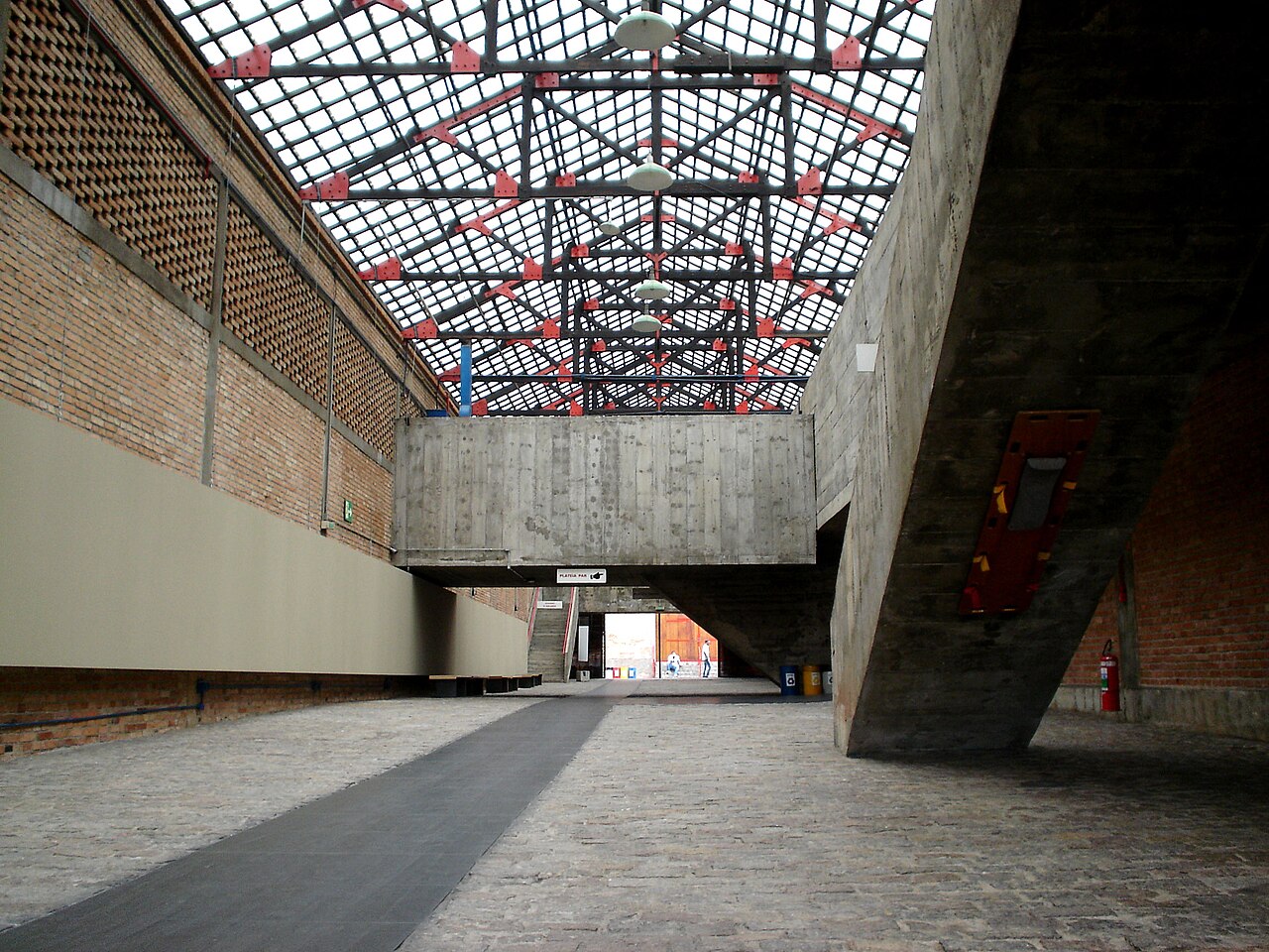 SESC Pompéia