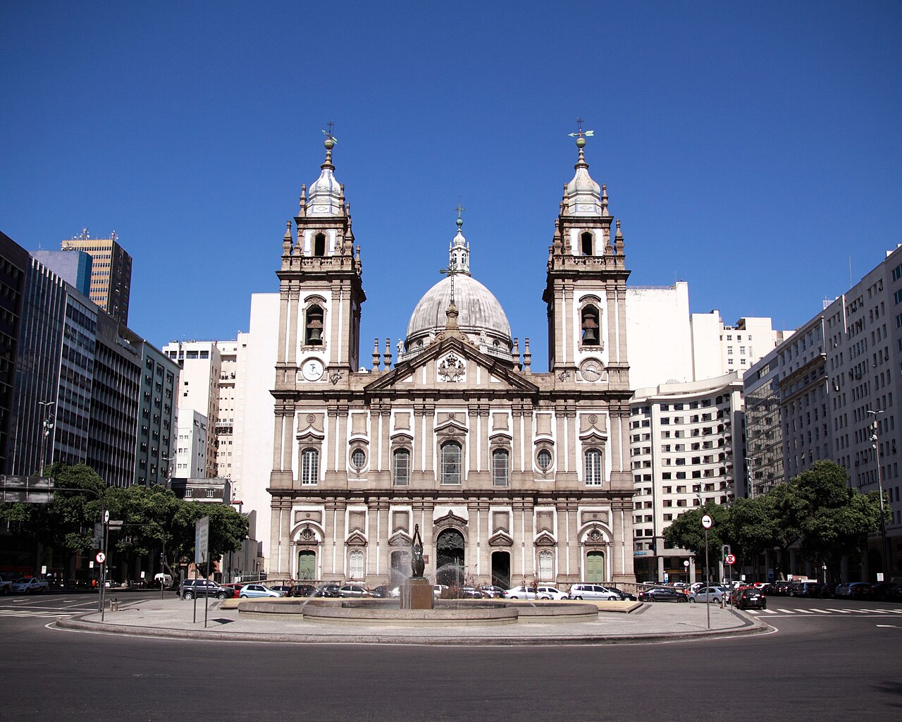 A photograph of Candelária Church