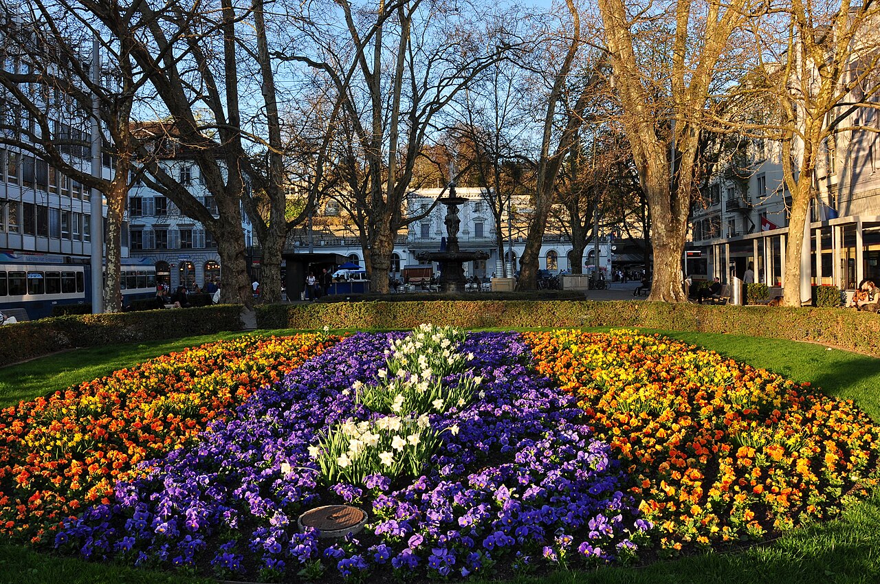 Ein Foto von Stadelhoferplatz