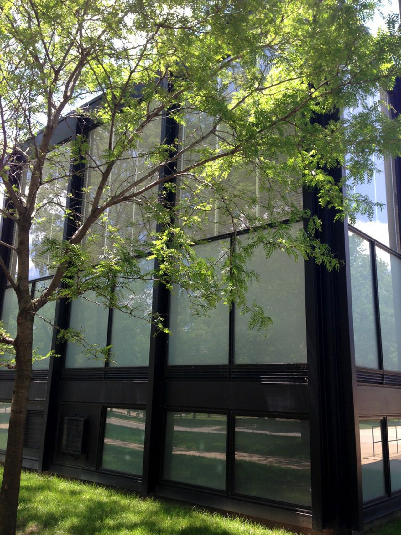 Une photographie de Crown Hall