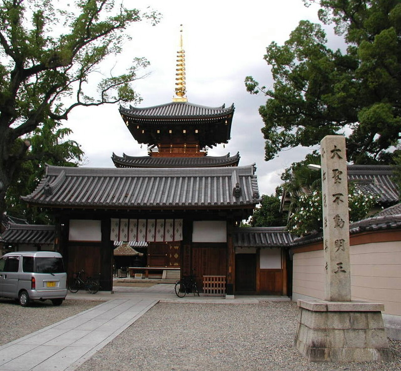 Hōraku-ji Tapınağı fotoğrafı