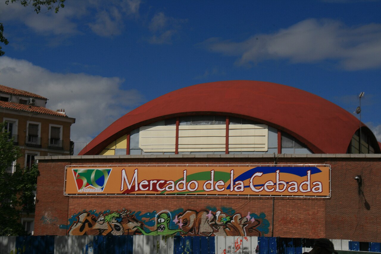 Uma fotografia de Mercado de la Cebada