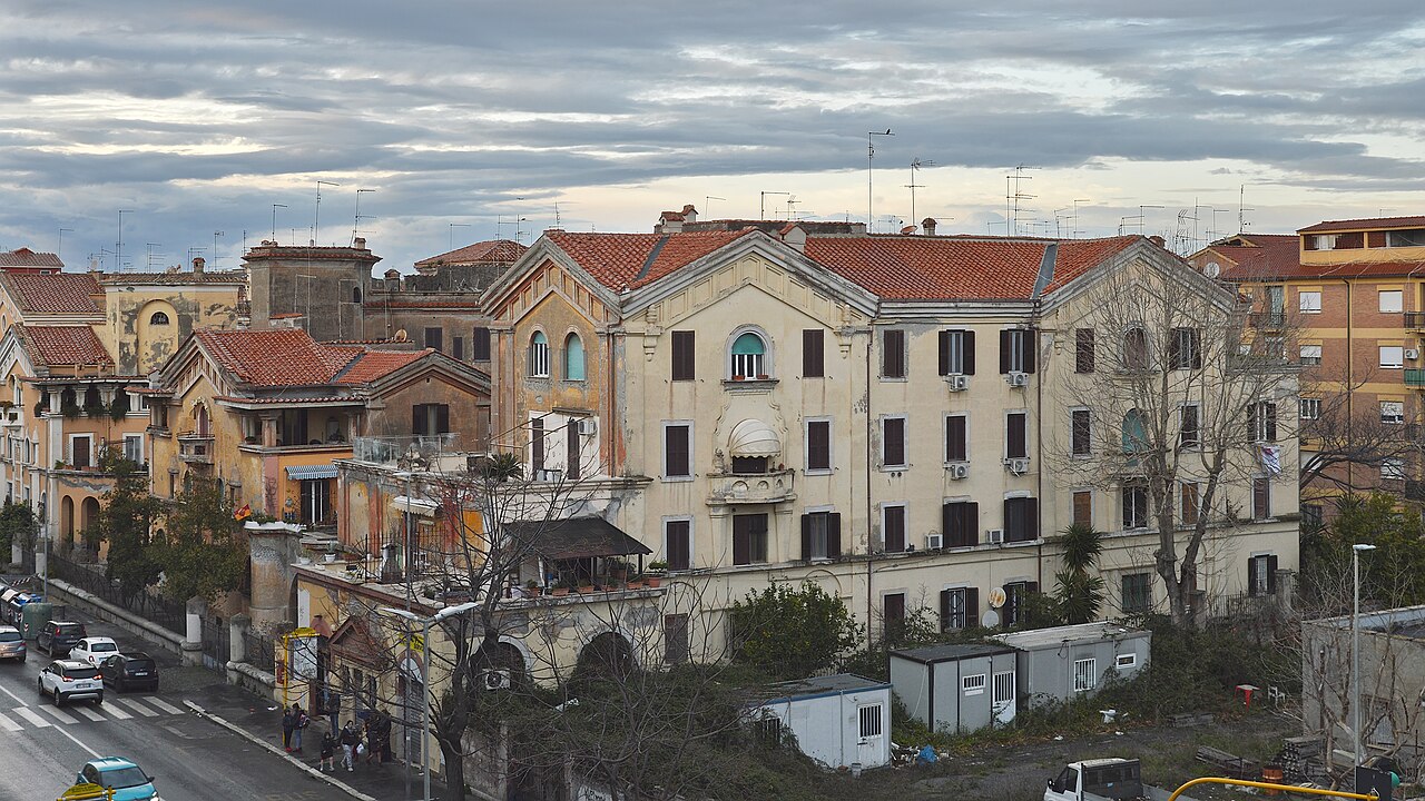 Mercato Settimanale (Mercoledì e Sabato) Ostia Centro fotoğrafı