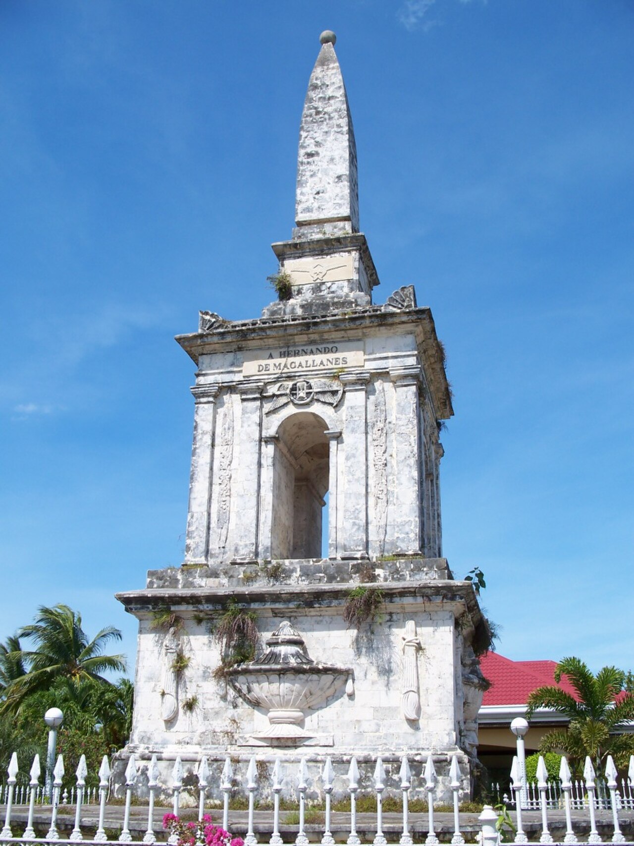 Una fotografia di Mactan Shrine
