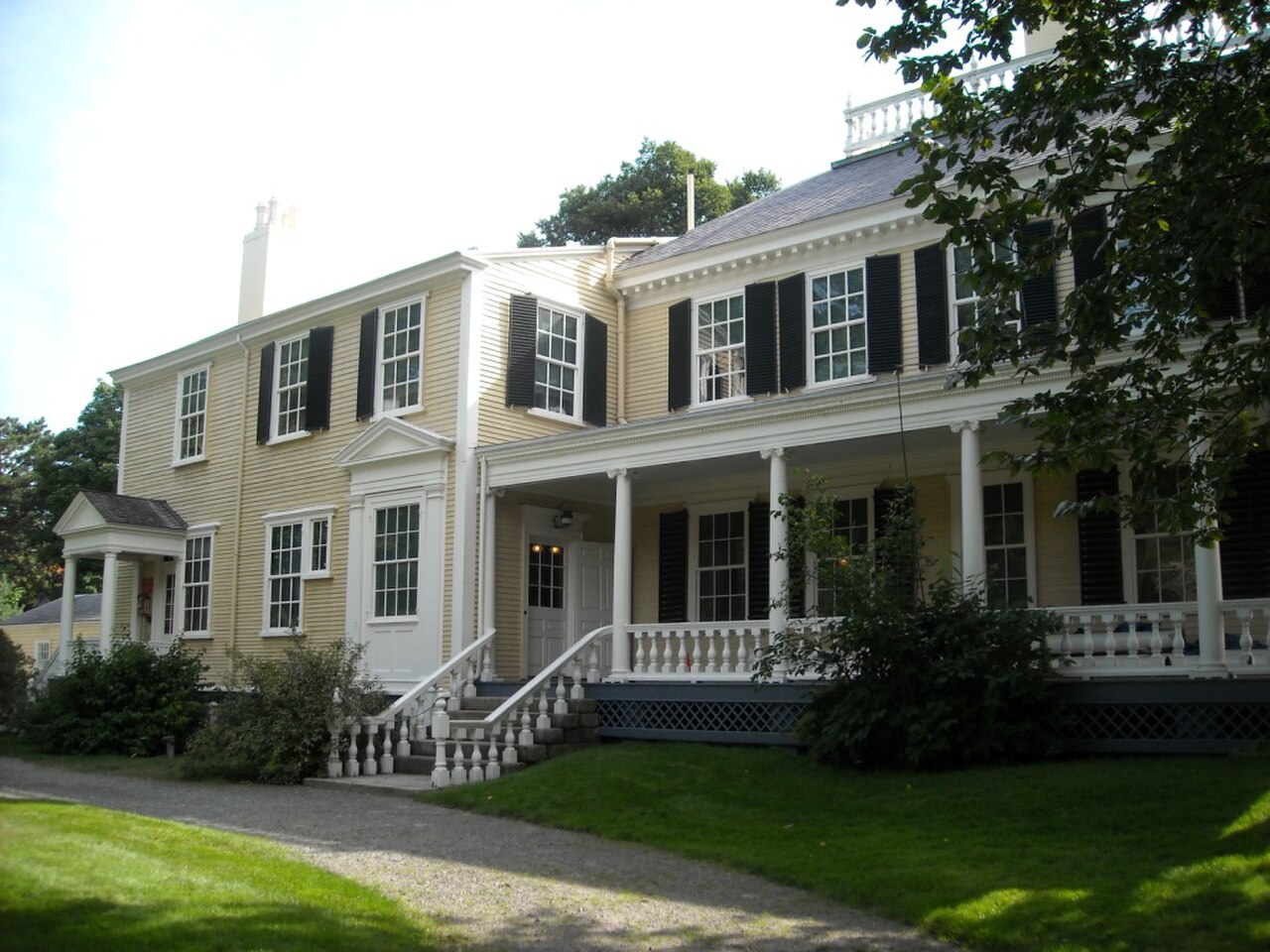Longfellow House-Washington's Headquarters National Historic Site