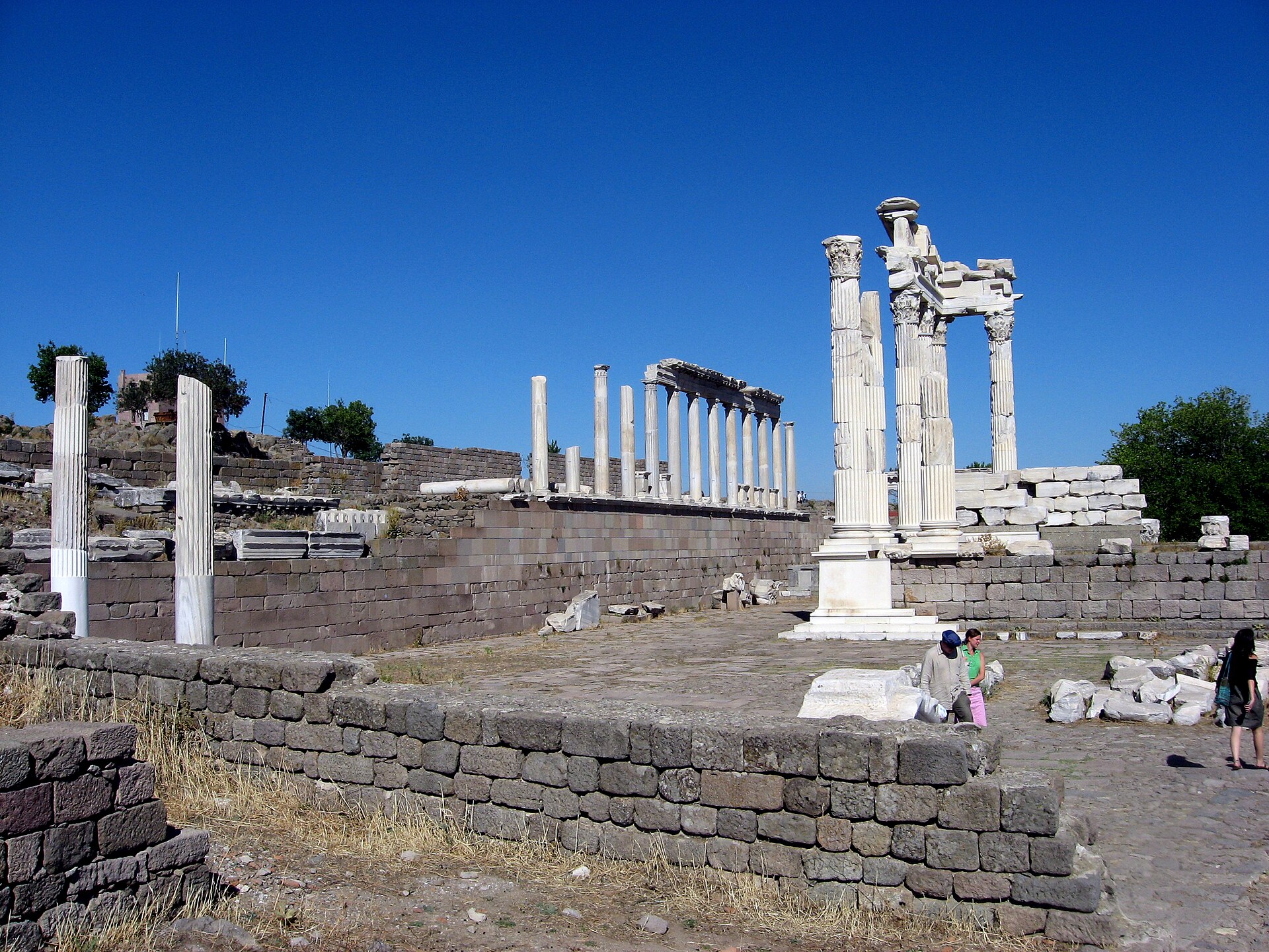 Trajan Tapınağı