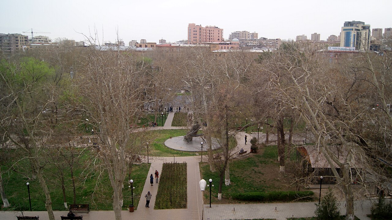 Komitas Parkı