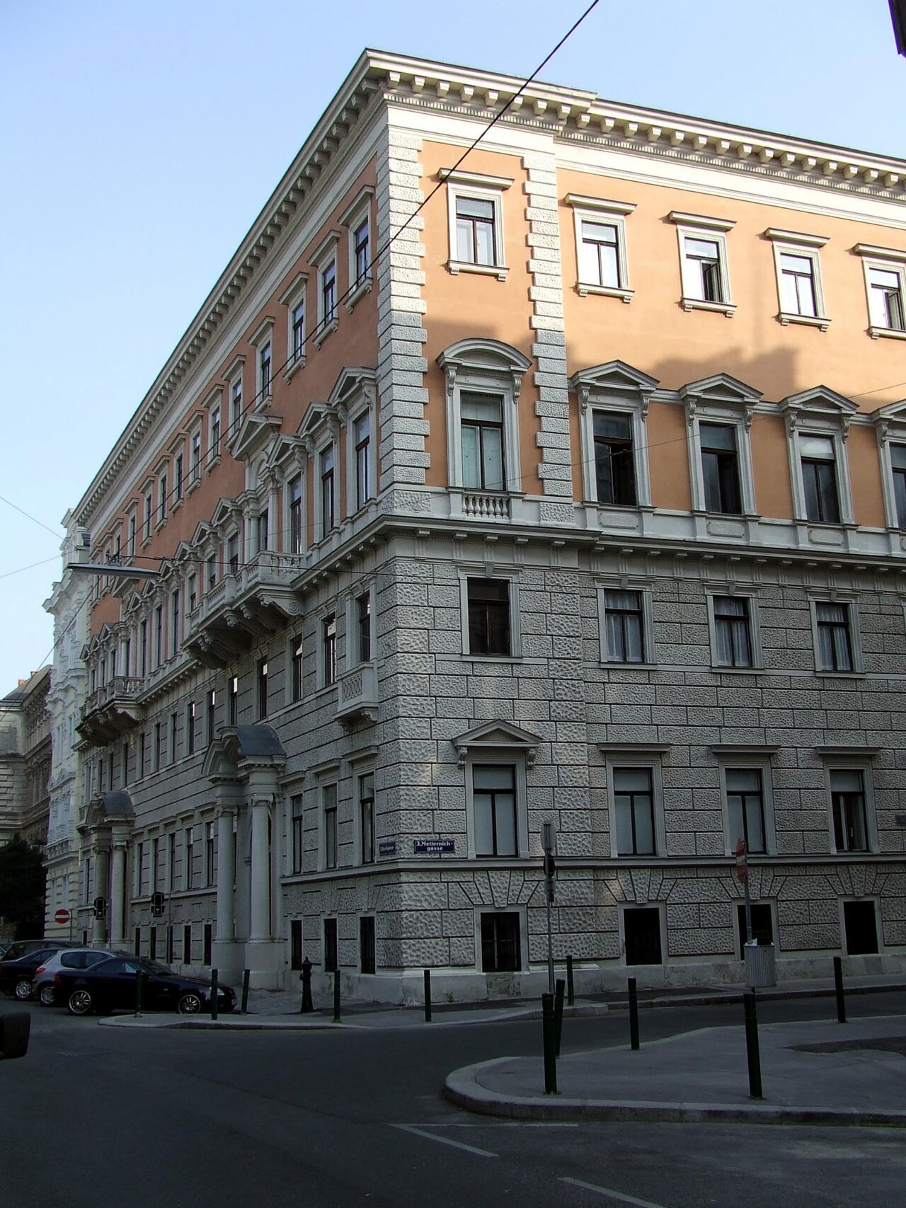 Palazzo Windisch-Graetz