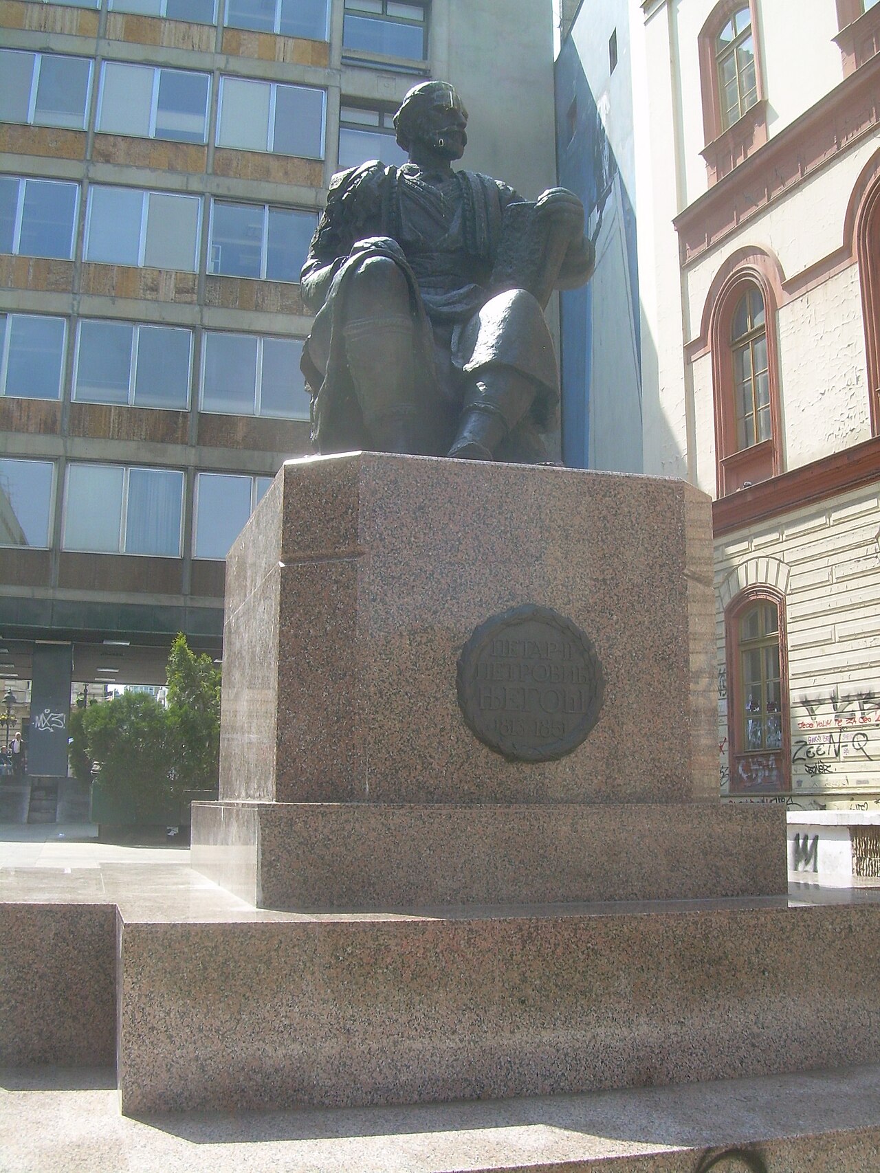 Monument à Petar II Petrović Njegoš