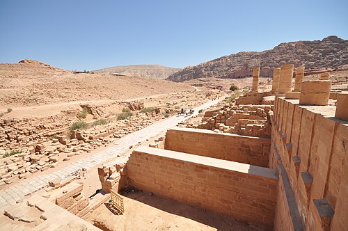 Complexe de la piscine et des jardins de Petra