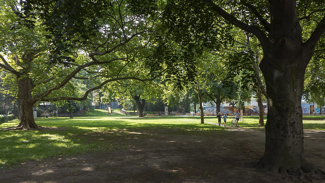アルネ＝カールソン公園