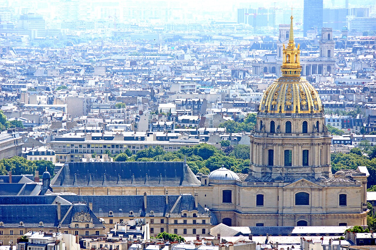 Paris'in 7. bölgesindeki Invalides Oteli Kubbe Kilisesi