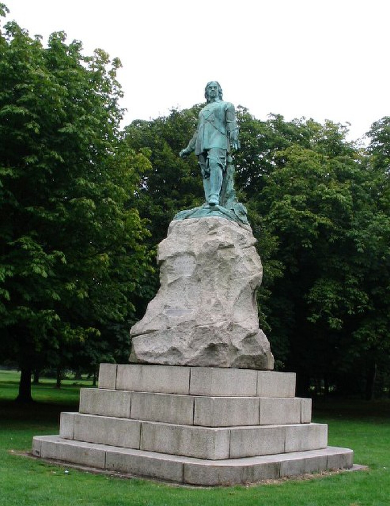 Oliver Cromwell Heykeli fotoğrafı