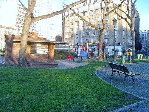 Hélène-Boucher Meydanı