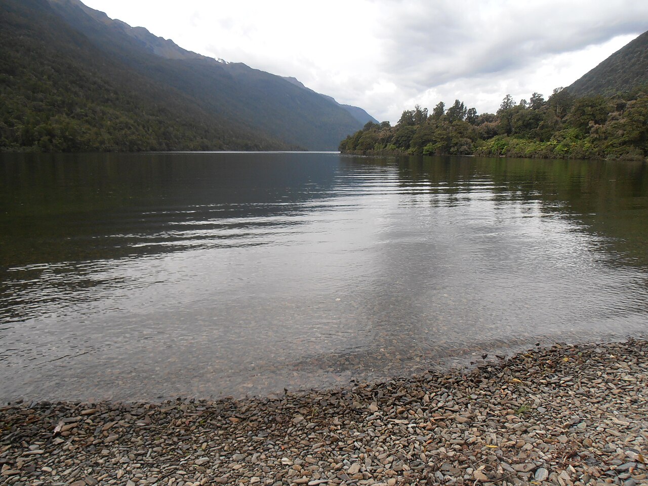 Ein Foto von Lake Alabaster
