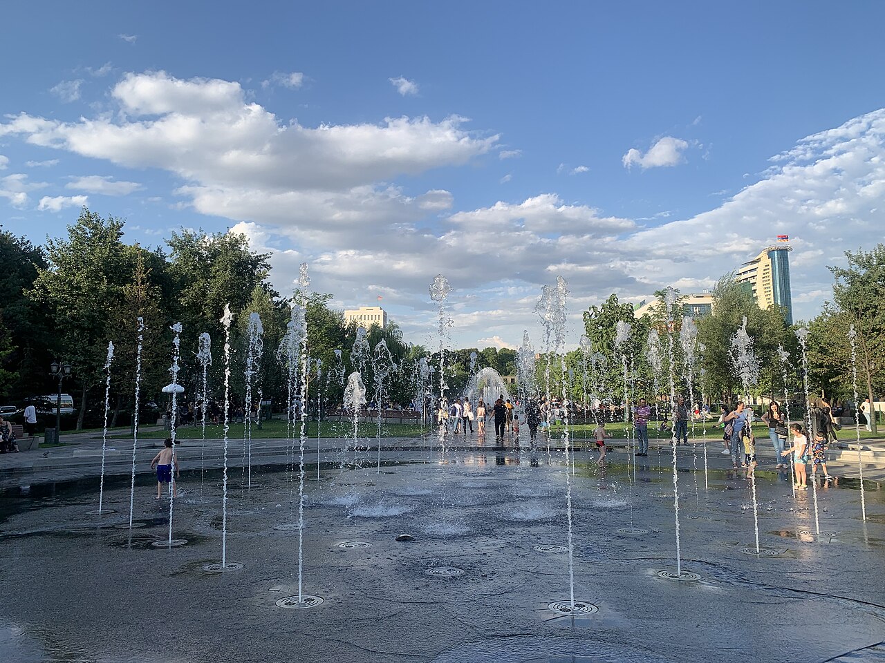 Yerevan'ın 2800. Yılına İthafen Park fotoğrafı