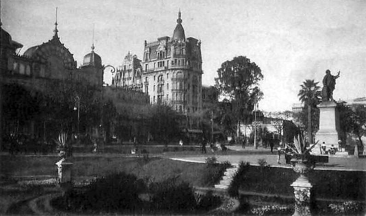 A photograph of Plaza Libertad