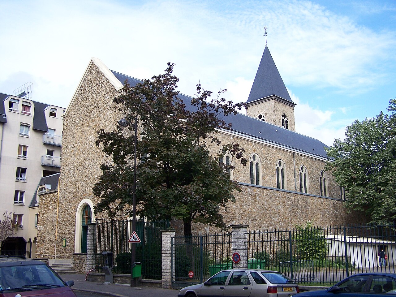 Kirche Sainte-Geneviève des Grandes Carrières