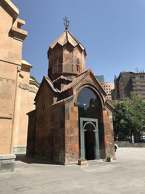 Iglesia de Katoghike, Ereván