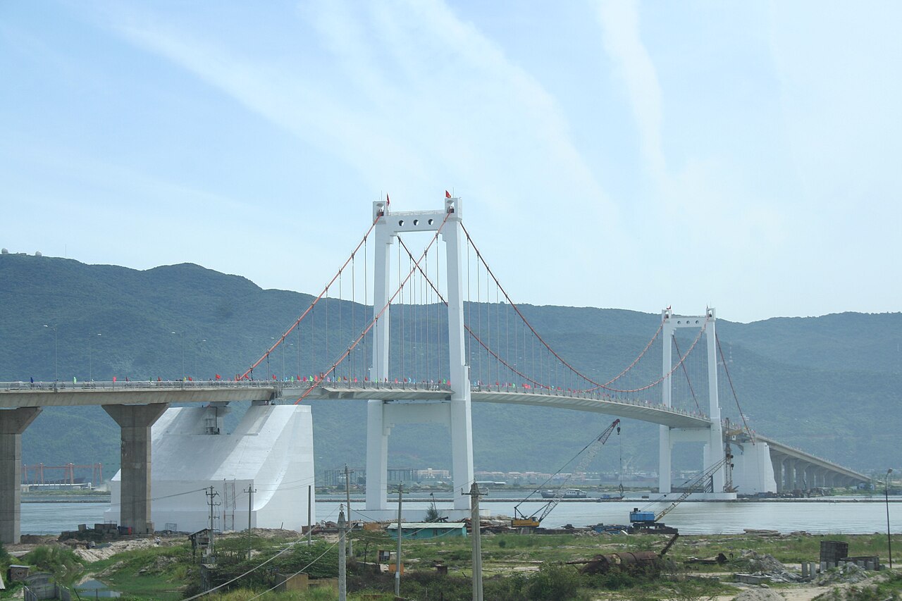A photograph of Thuan Phuoc Bridge