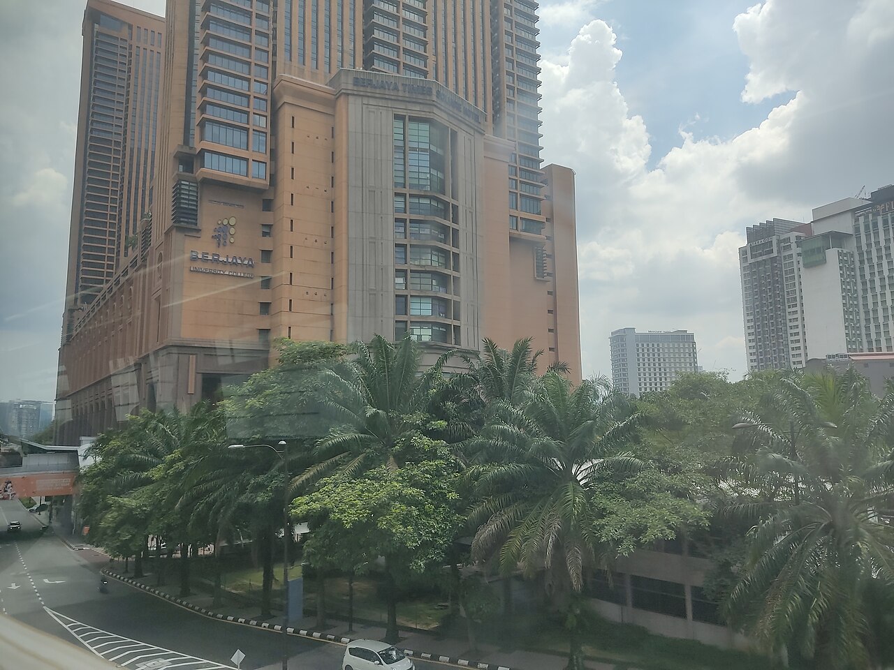 Berjaya Times Meydanı fotoğrafı