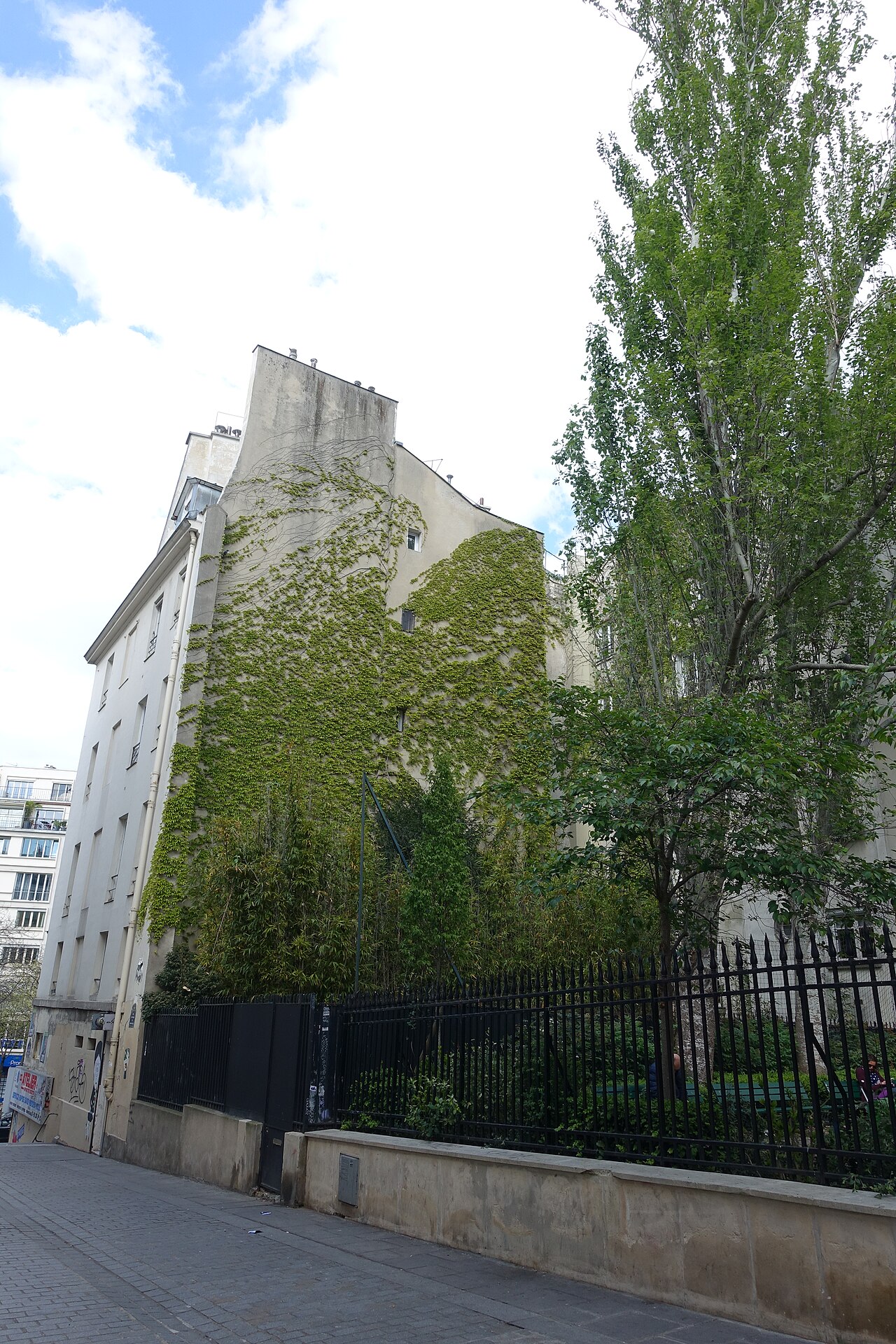 square Jacques-Bidault