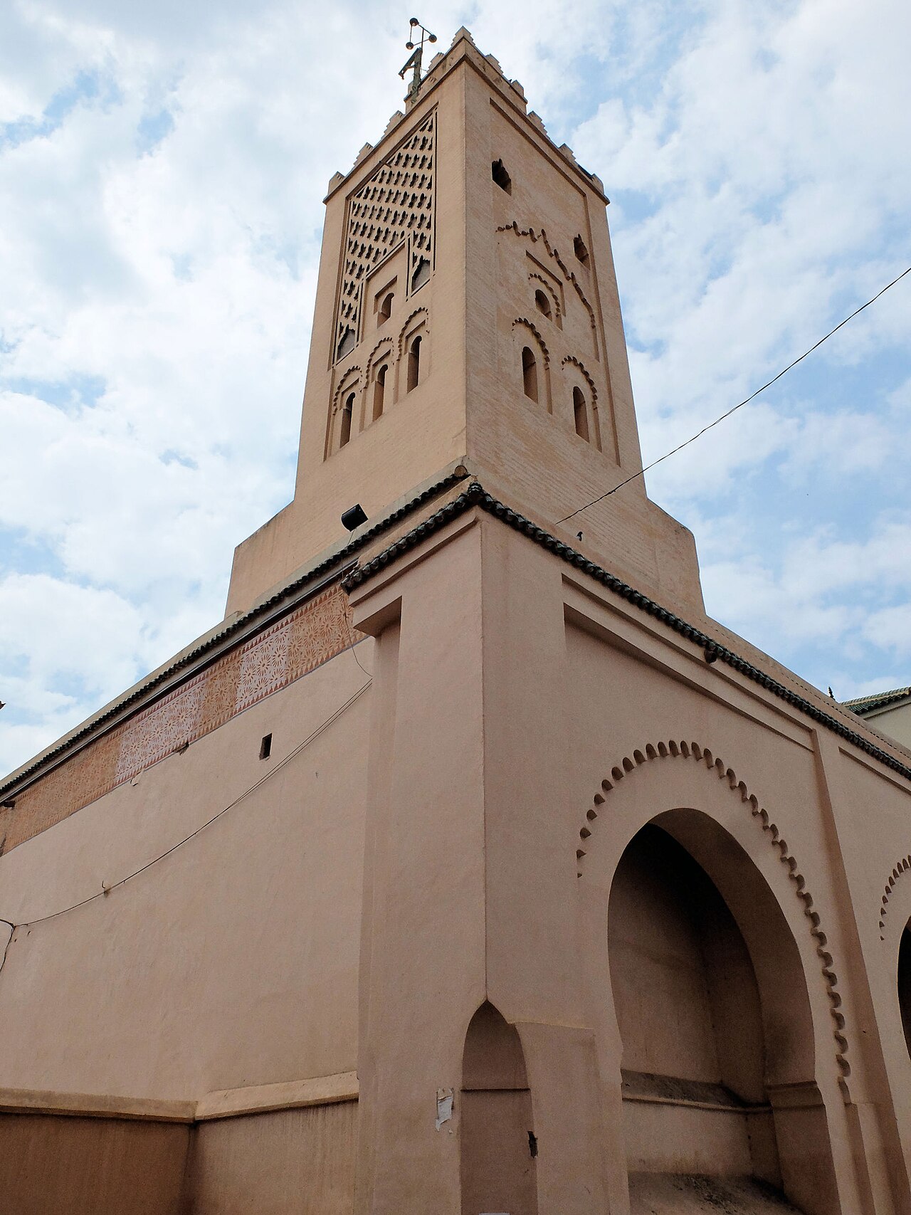 Bab Doukkala Mosque fotoğrafı