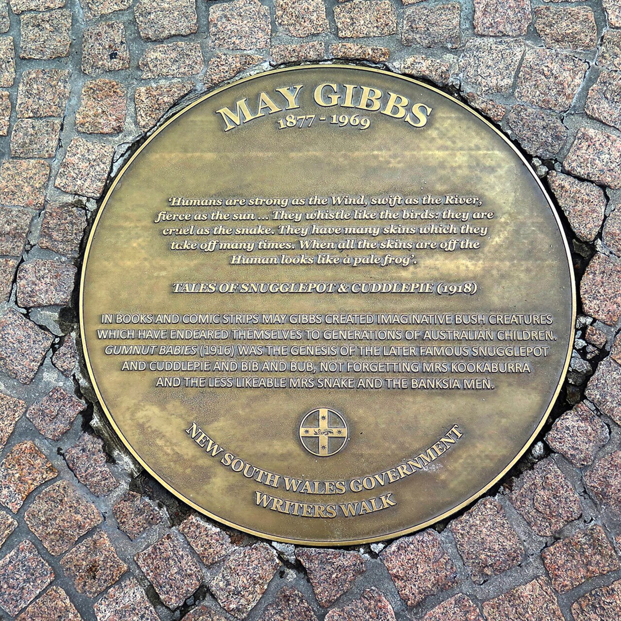 May Gibbs fotoğrafı