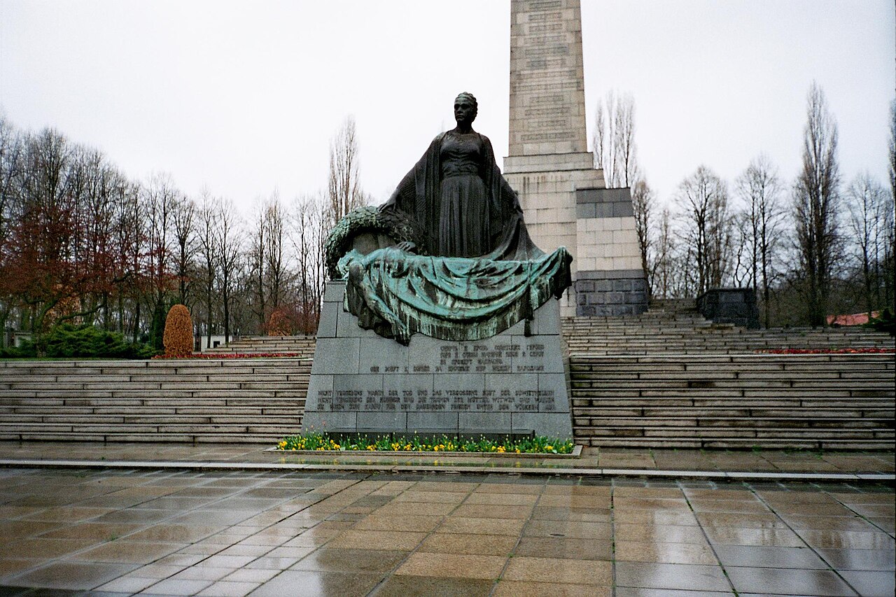 A photograph of Soviet War Memorial Schönholzer Heide