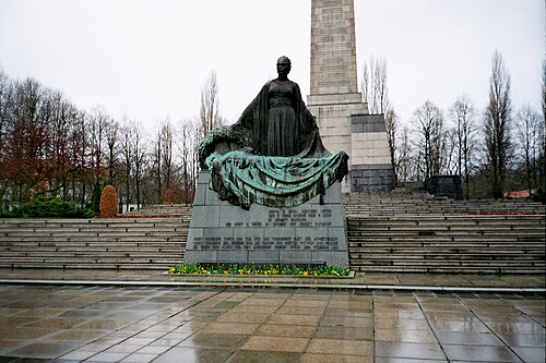 Soviet War Memorial Schönholzer Heide