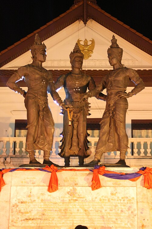 Dreikönigsdenkmal, Chiang Mai