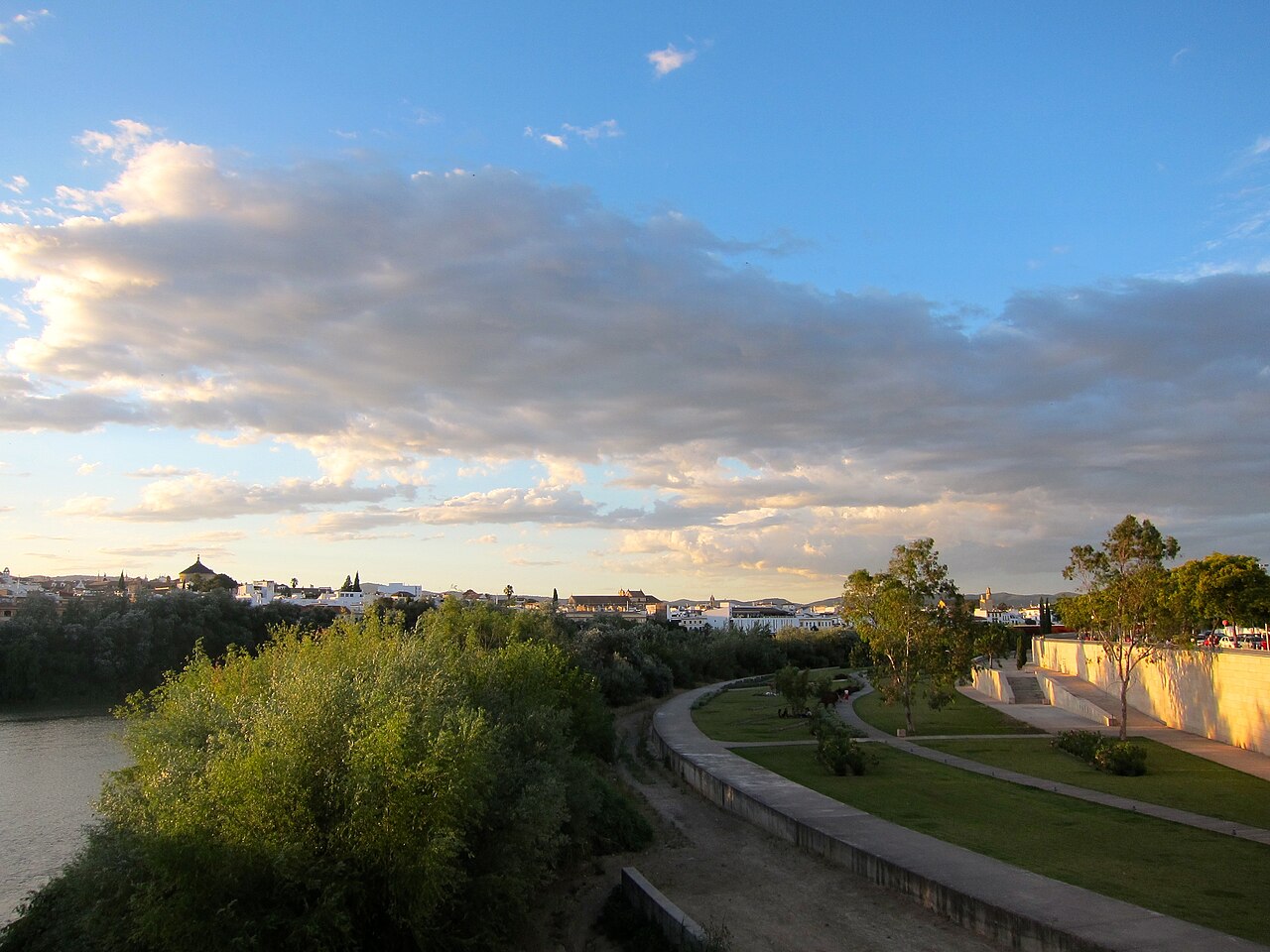A photograph of Parque Miraflores