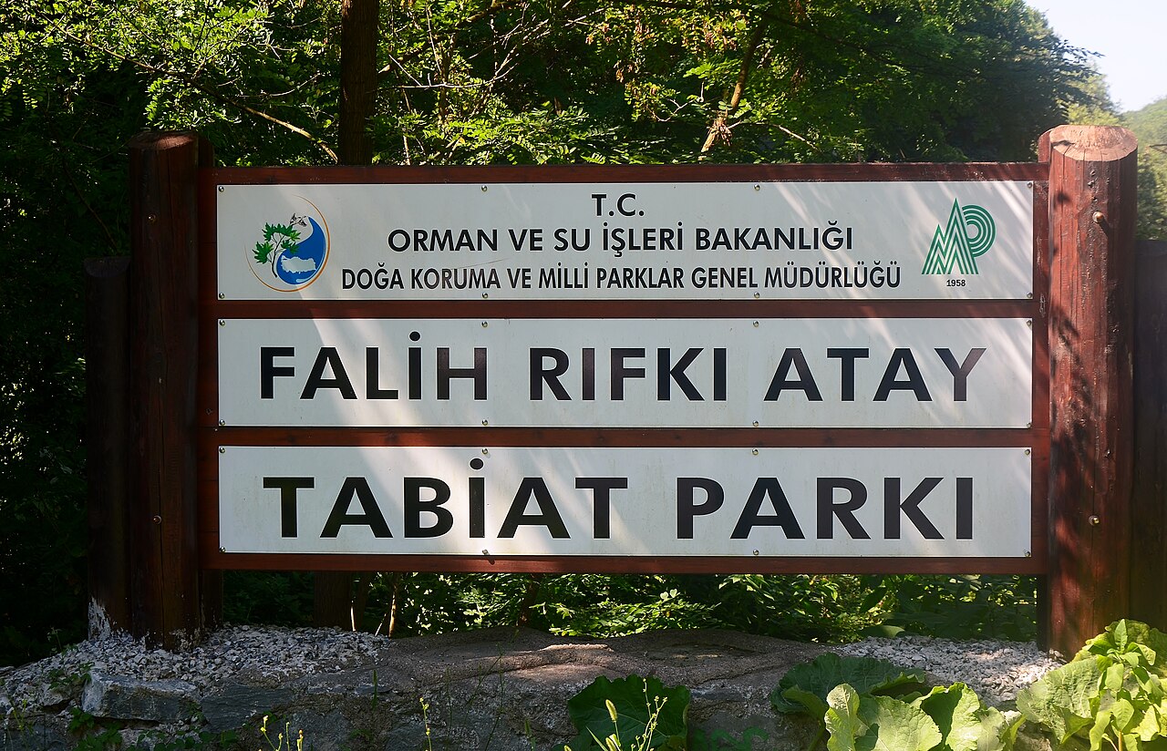 ファリフ・リフキ・アタイ自然公園