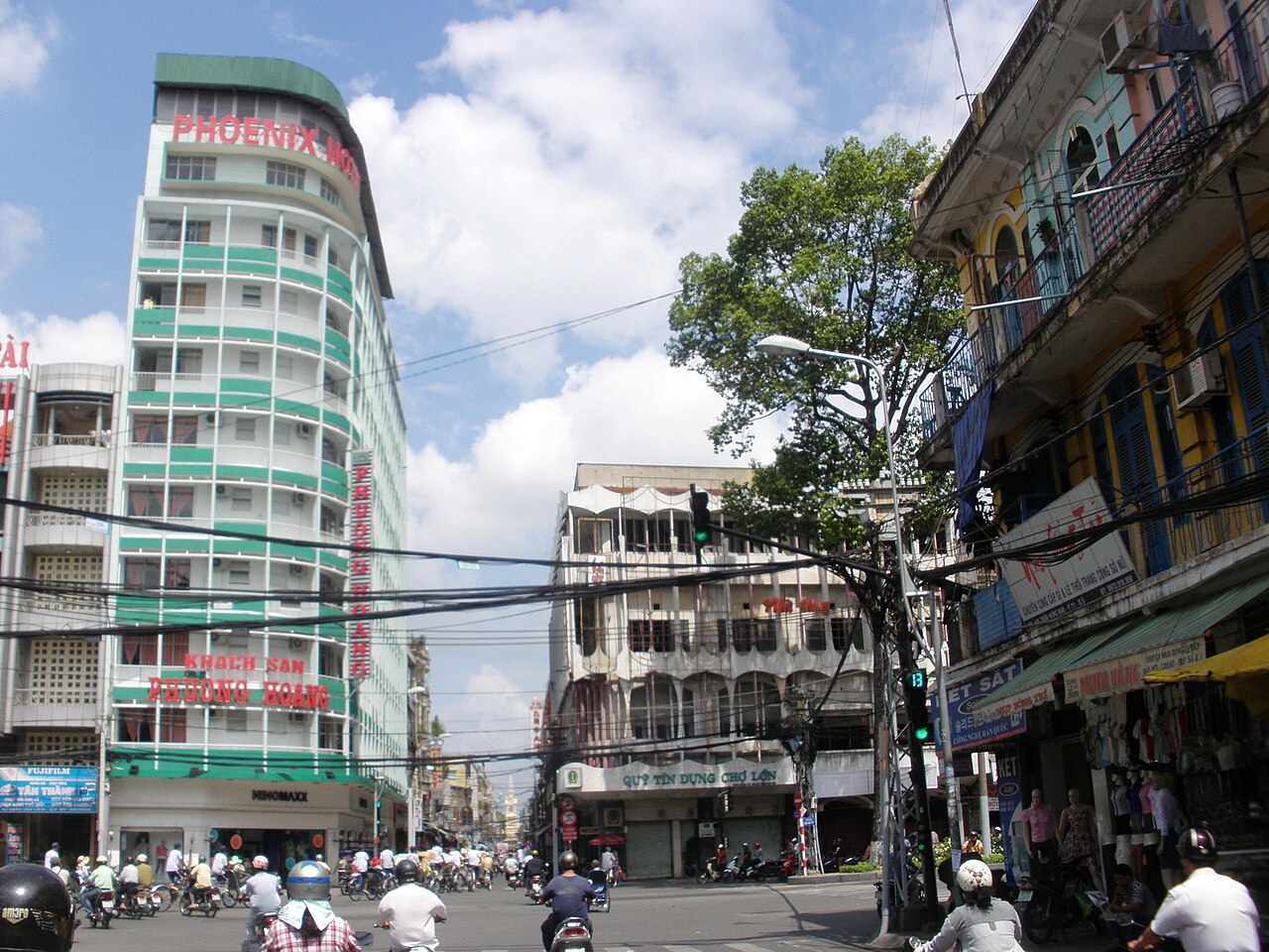 Di tích lưu niệm Chủ tịch Hồ Chí Minh