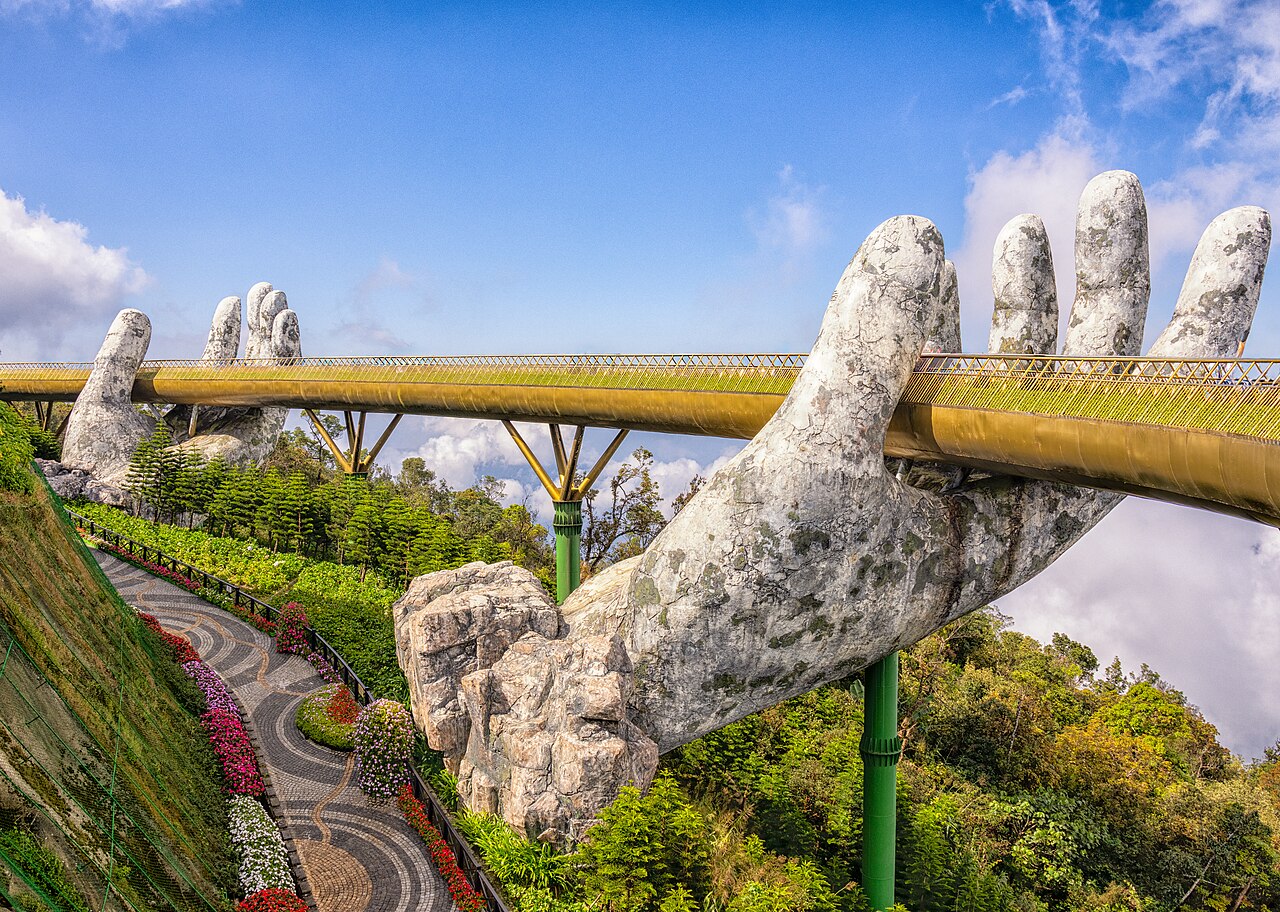 A photograph of Golden Bridge