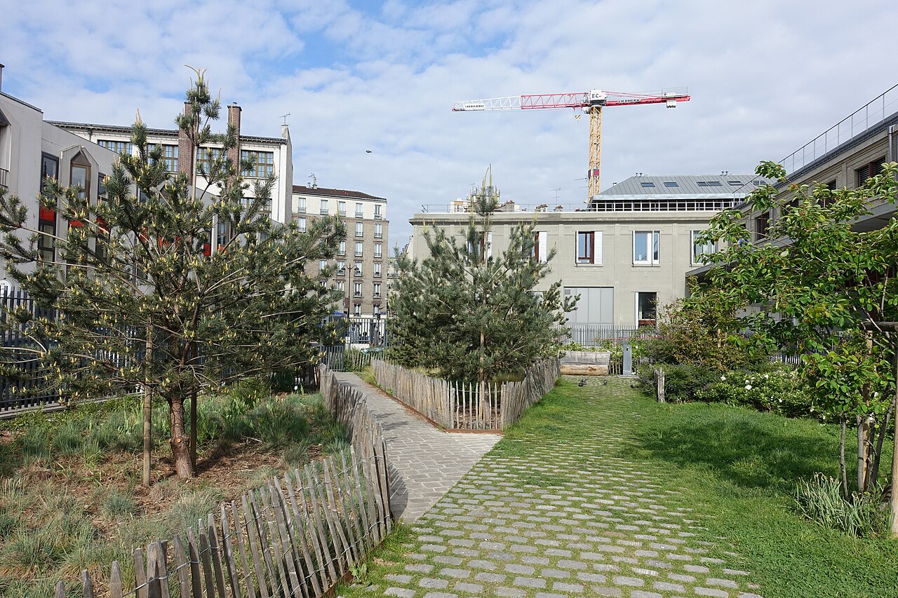 square Françoise-Hélène-Jourda