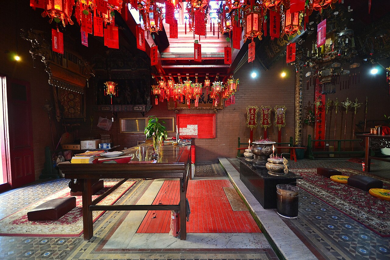 A photograph of Yiu Ming Temple