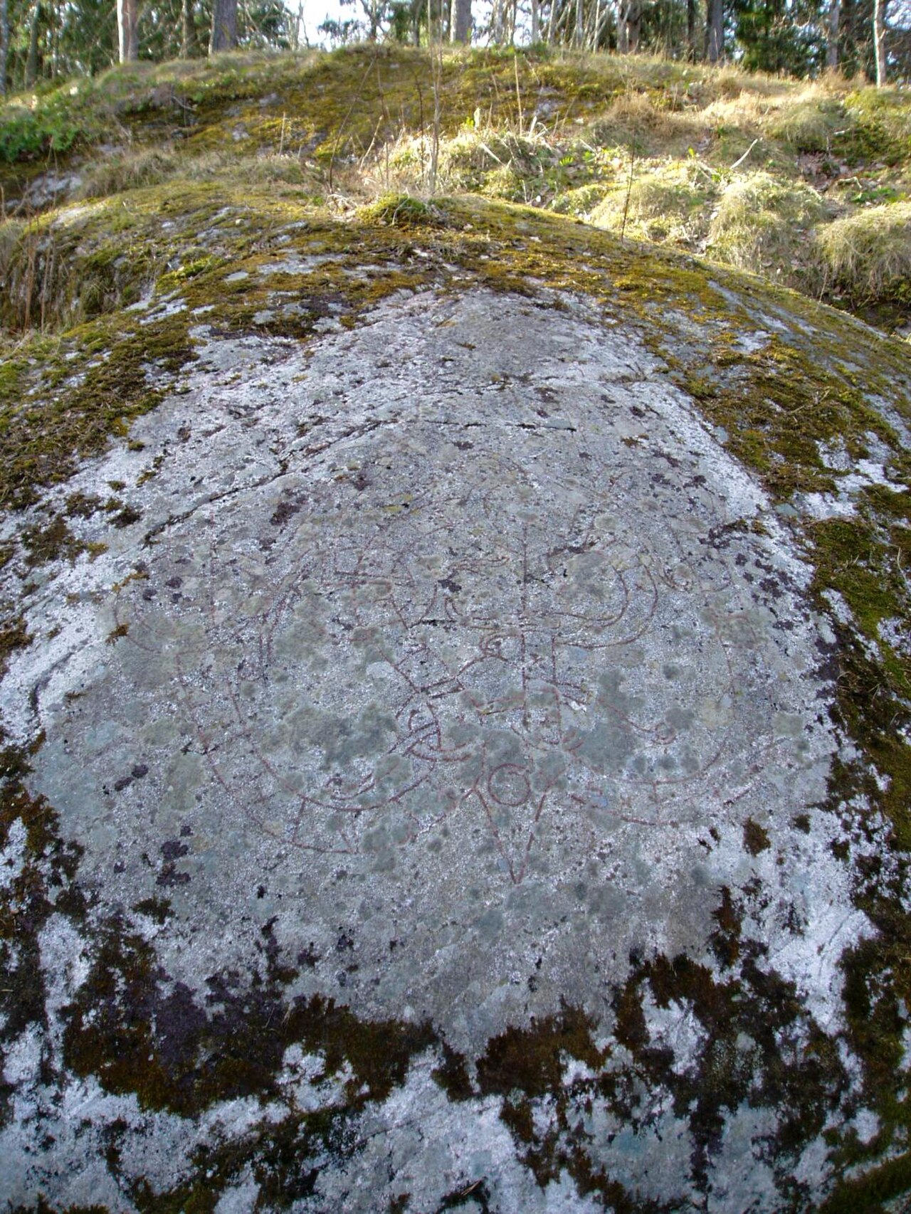 Uppland Rünik Yazıtı 90