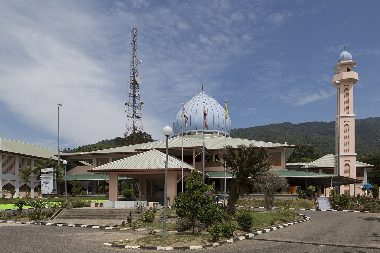 A photograph of Masjid Al-Rahman
