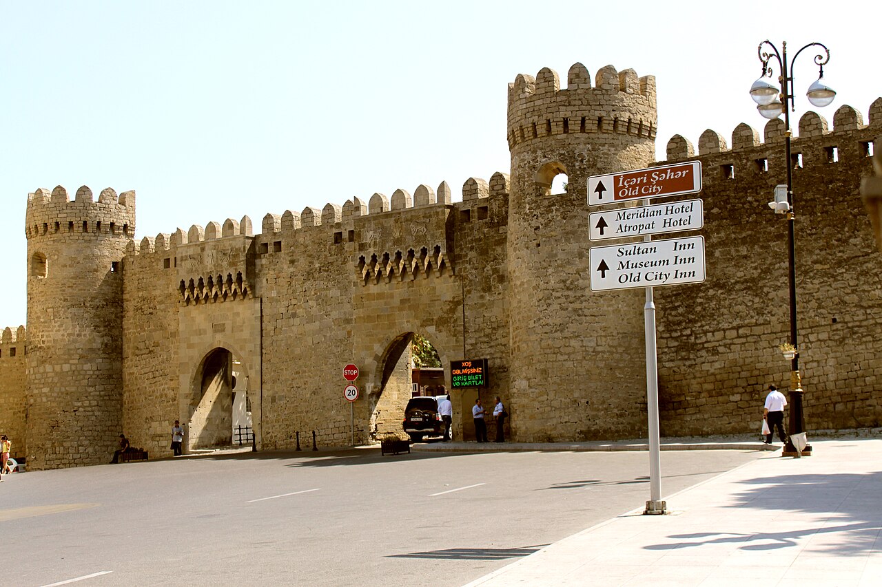 Une photographie de Portes jumelles de la forteresse